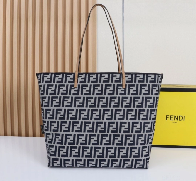 Fendi Shopping Bags 4220A-0745