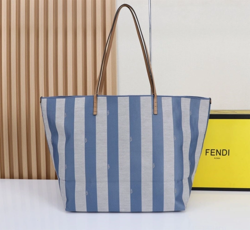 Fendi Shopping Bags 4220A-0746