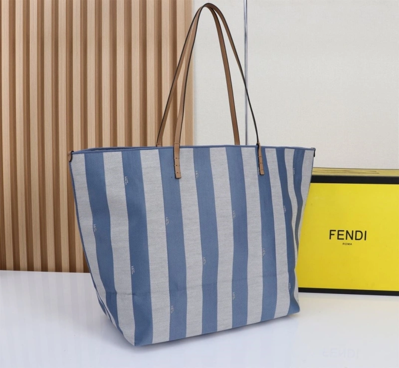 Fendi Shopping Bags 4220A-0746