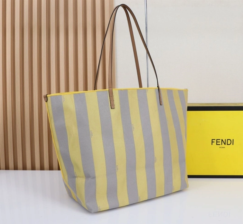 Fendi Shopping Bags 4220A-0747