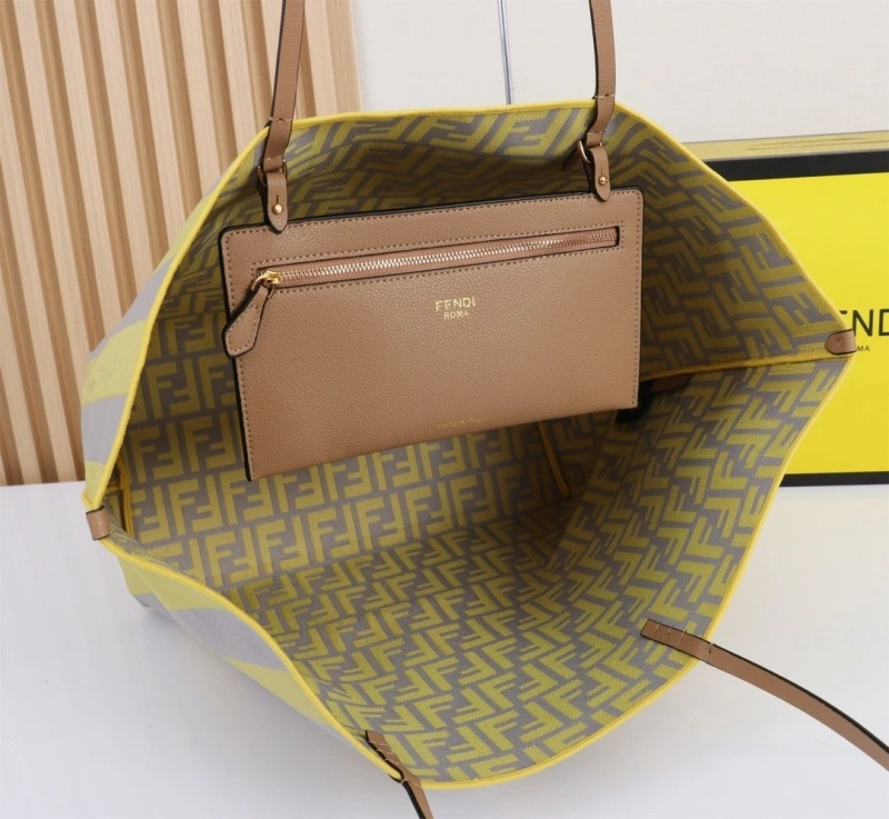 Fendi Shopping Bags 4220A-0747