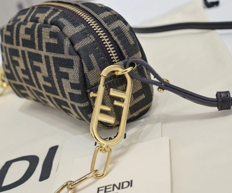 Fendi Satchel Bags 4220C-0006