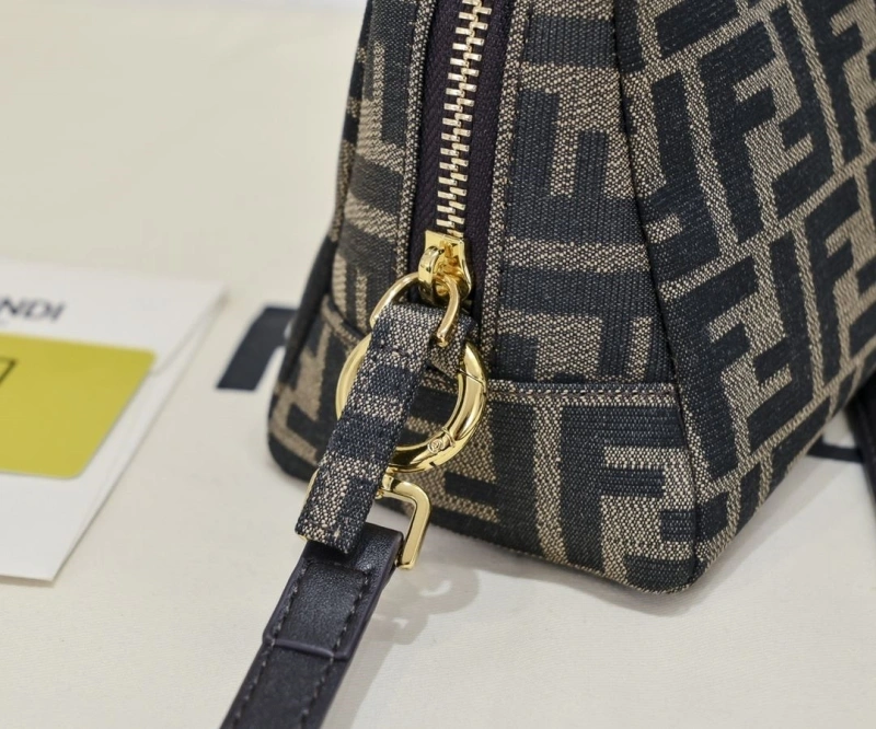 Fendi Satchel Bags 4220C-0007