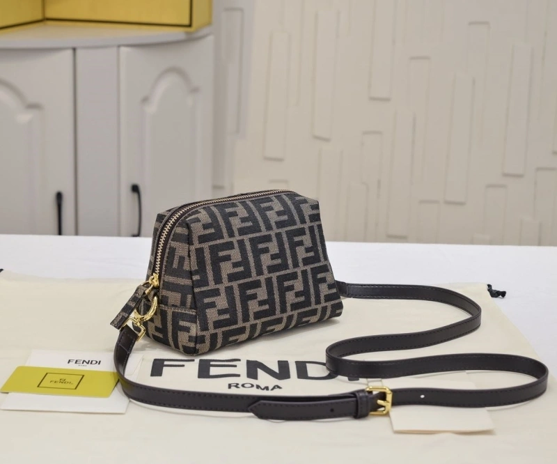 Fendi Satchel Bags 4220C-0007