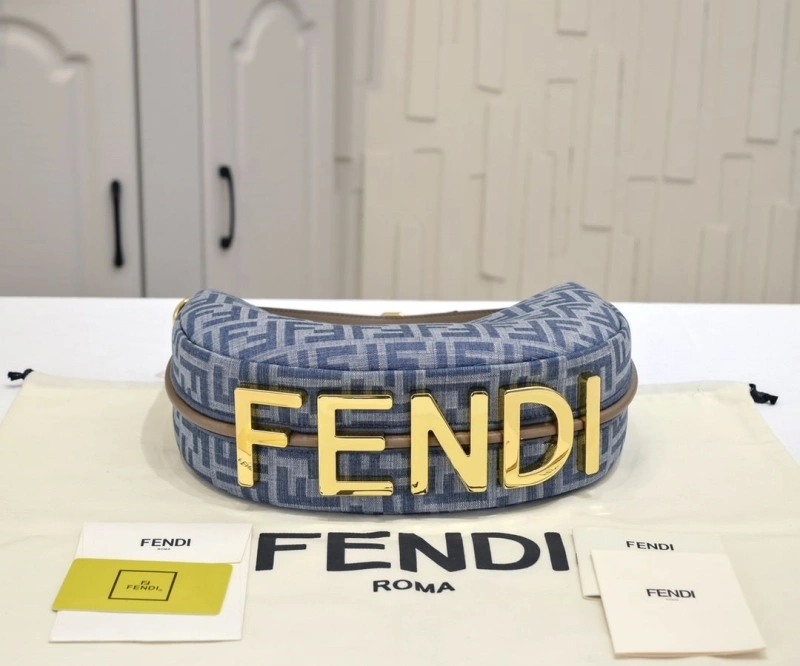 Fendi Satchel Bags 4220C-0014