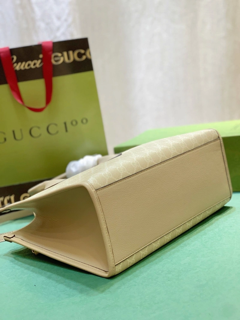 Gucci Shopping Bags 4220C-0135