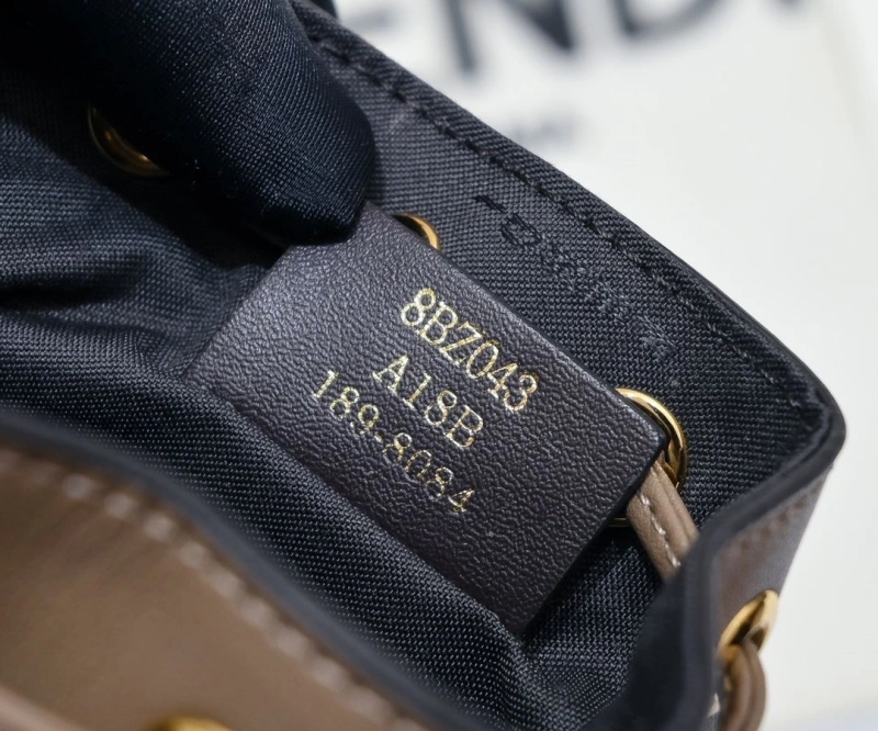 Fendi Bucket Bags 4220C-0270