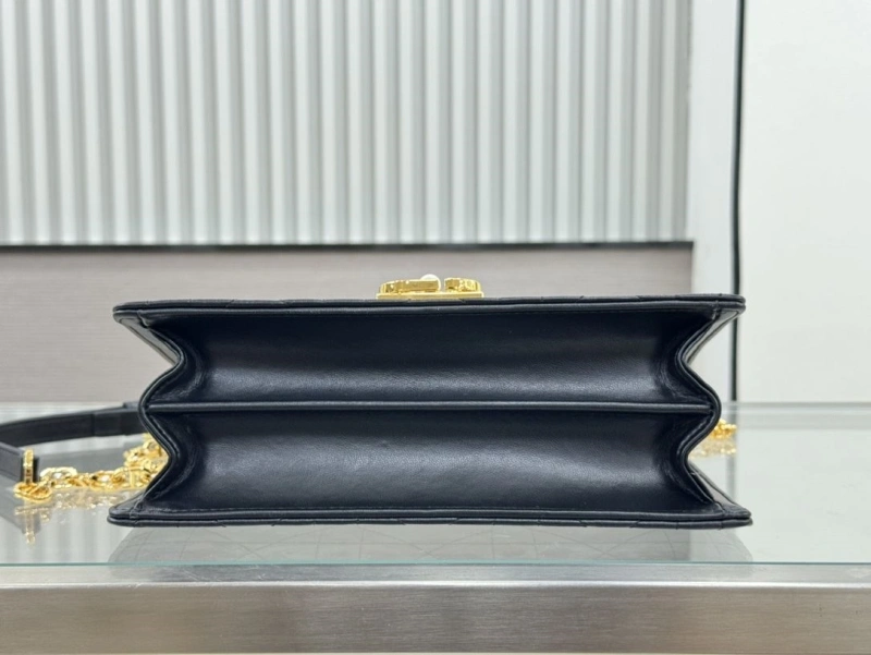 Dior Top Handle Bags 4220C-0293