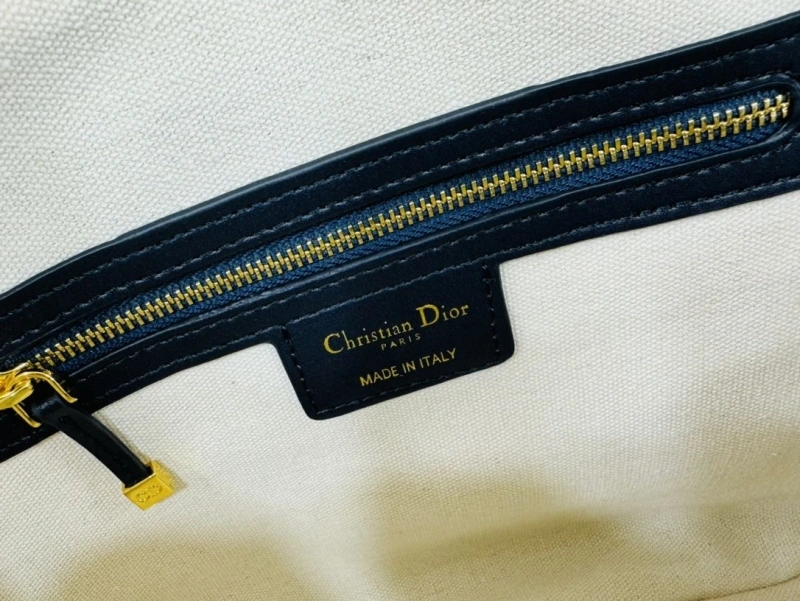 Dior Top Handle Bags 4220C-0302