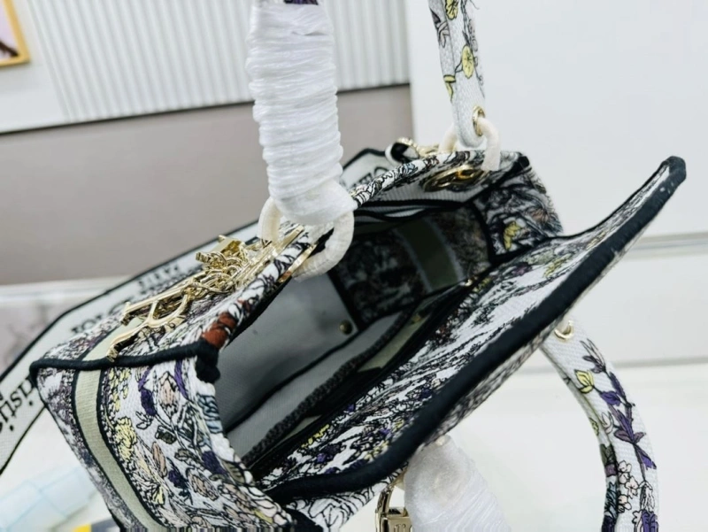 Dior Shopping Bags 4220C-0411