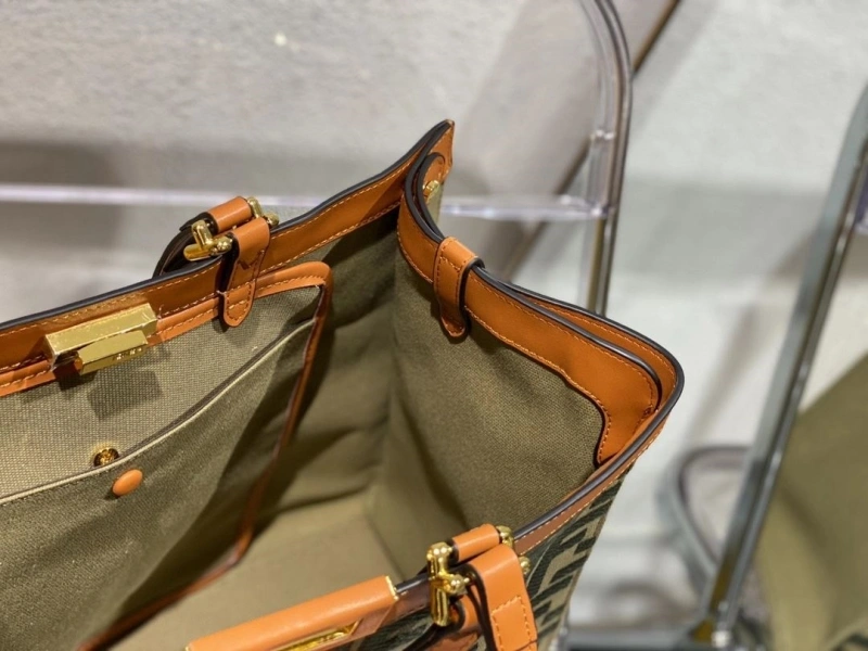Fendi Shopping Bags 4220D-0003