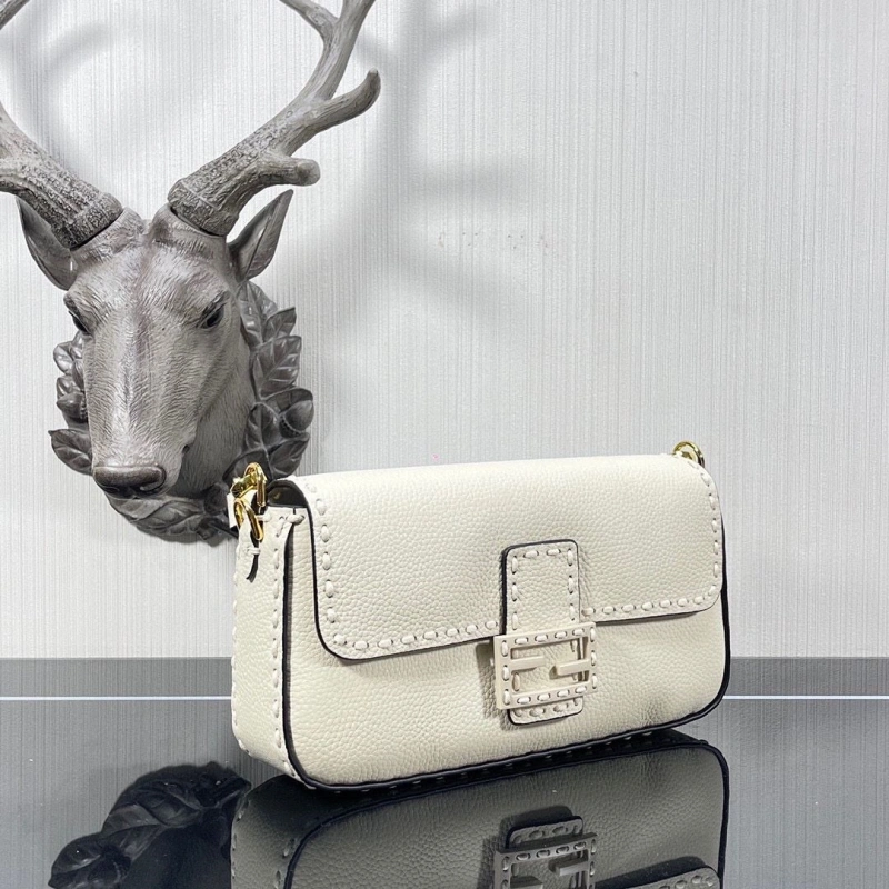 Fendi Baguette Bags 4220D-0004