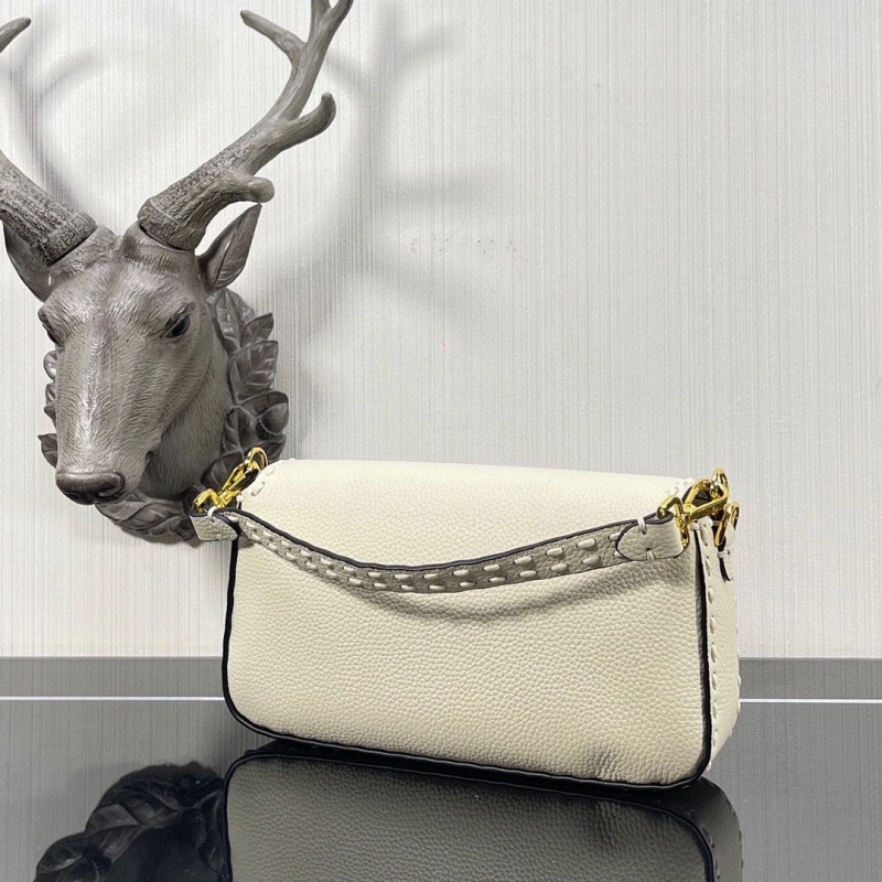 Fendi Baguette Bags 4220D-0004