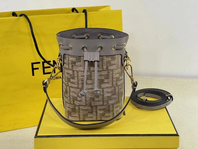 Fendi Bucket Bags 4220D-0013