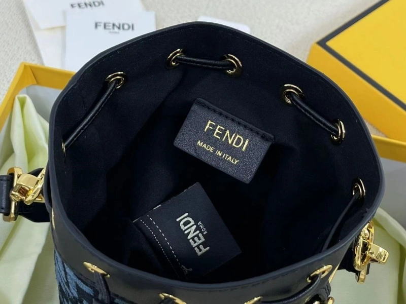 Fendi Bucket Bags 4220D-0014