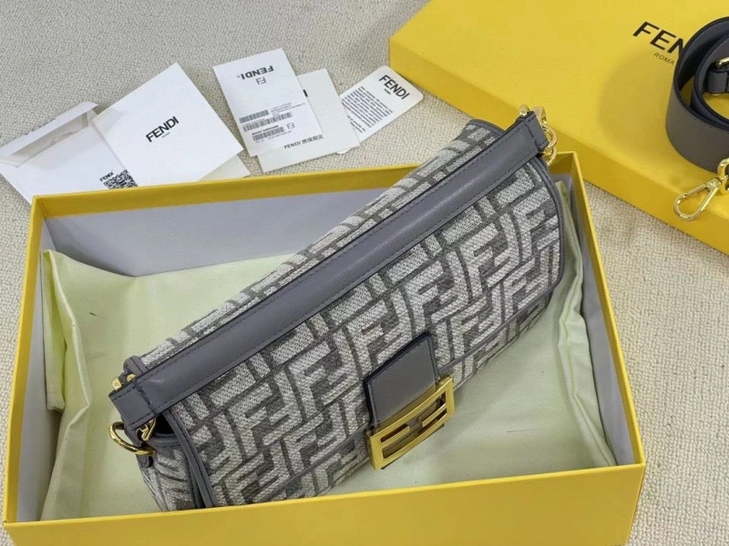 Fendi Baguette Bags 4220D-0015