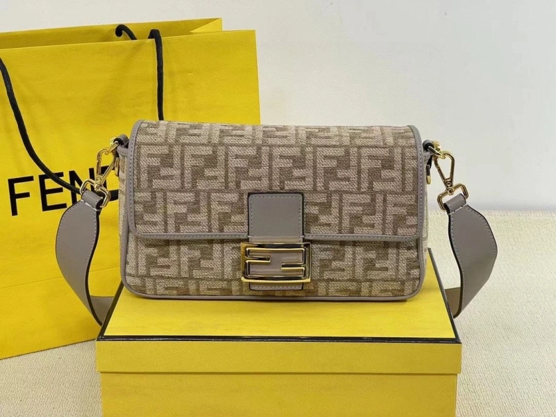 Fendi Baguette Bags 4220D-0017
