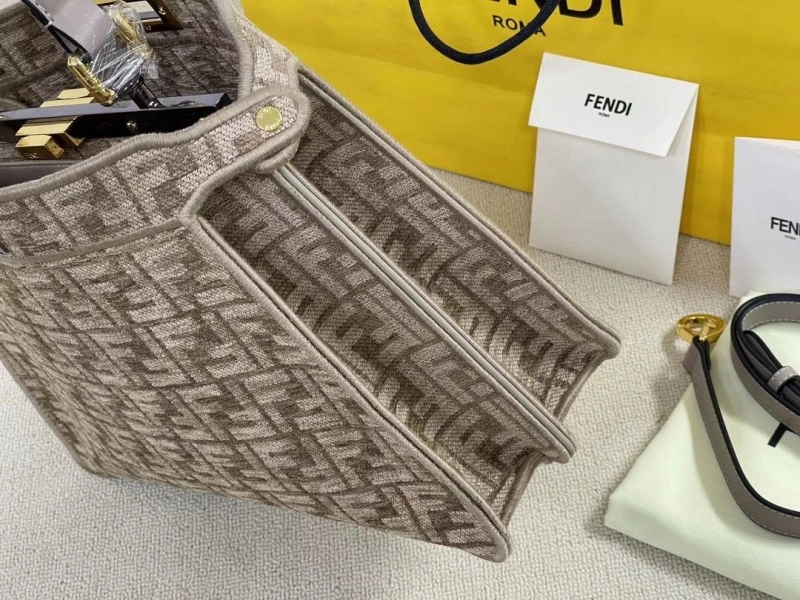 Fendi Top Handle Bags 4220D-0018
