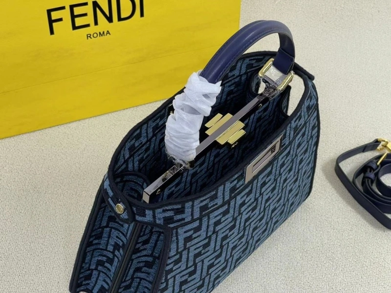 Fendi Top Handle Bags 4220D-0019