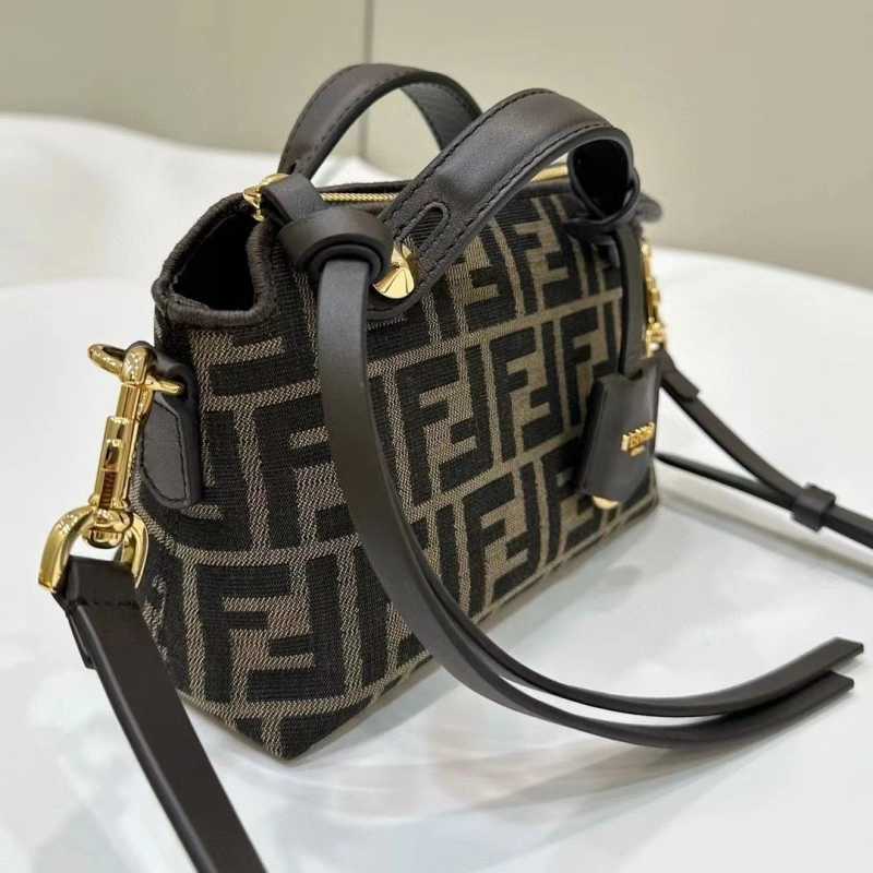 Fendi Top Handle Bags 4220D-0062