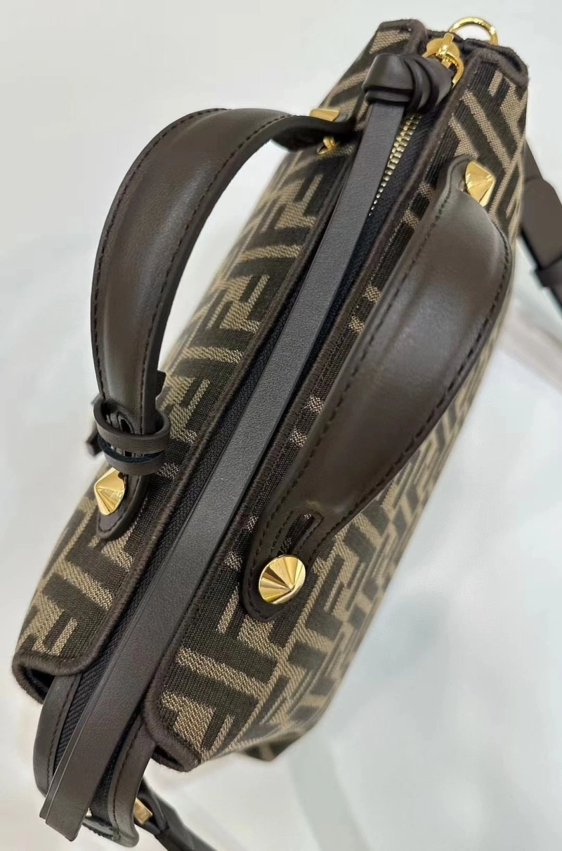 Fendi Top Handle Bags 4220D-0063