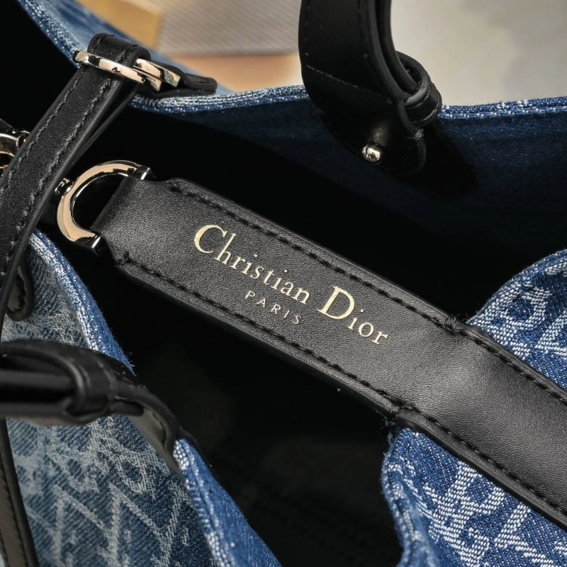 Dior Top Handle Bags 4220D-0095