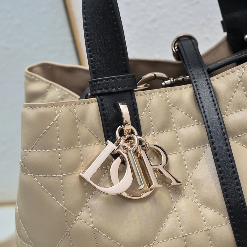 Dior Top Handle Bags 4220D-0097
