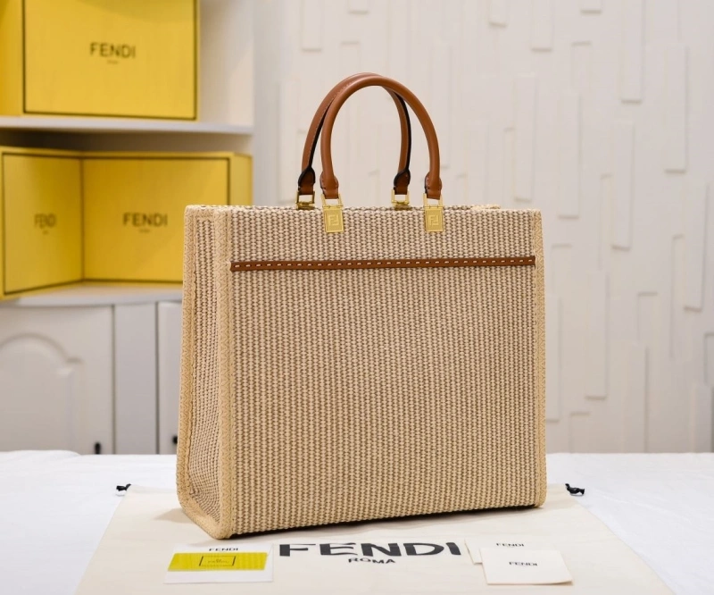 Fendi Shopping Bags 4220D-0101