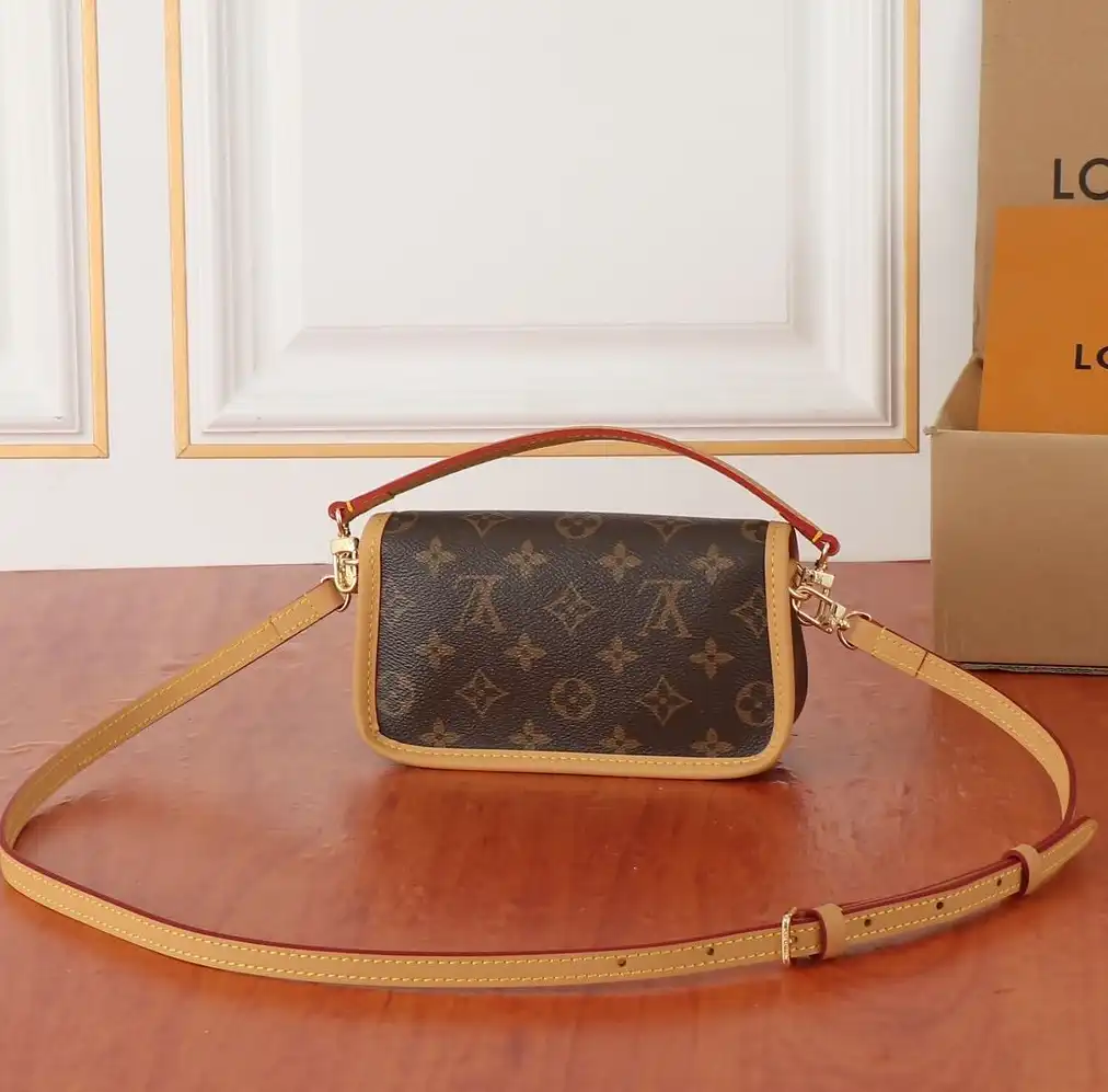 LV Satchel bags 4220D-0126