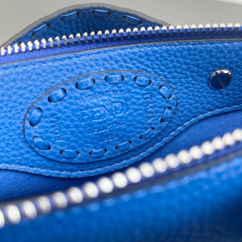 Fendi Top Handle Bags 4220D-0138