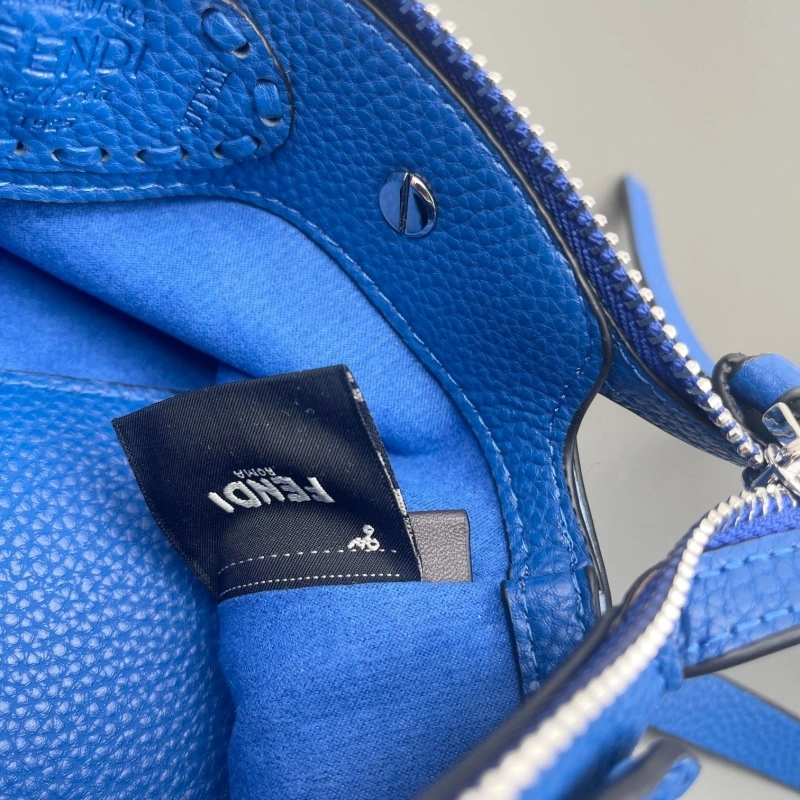 Fendi Top Handle Bags 4220D-0138