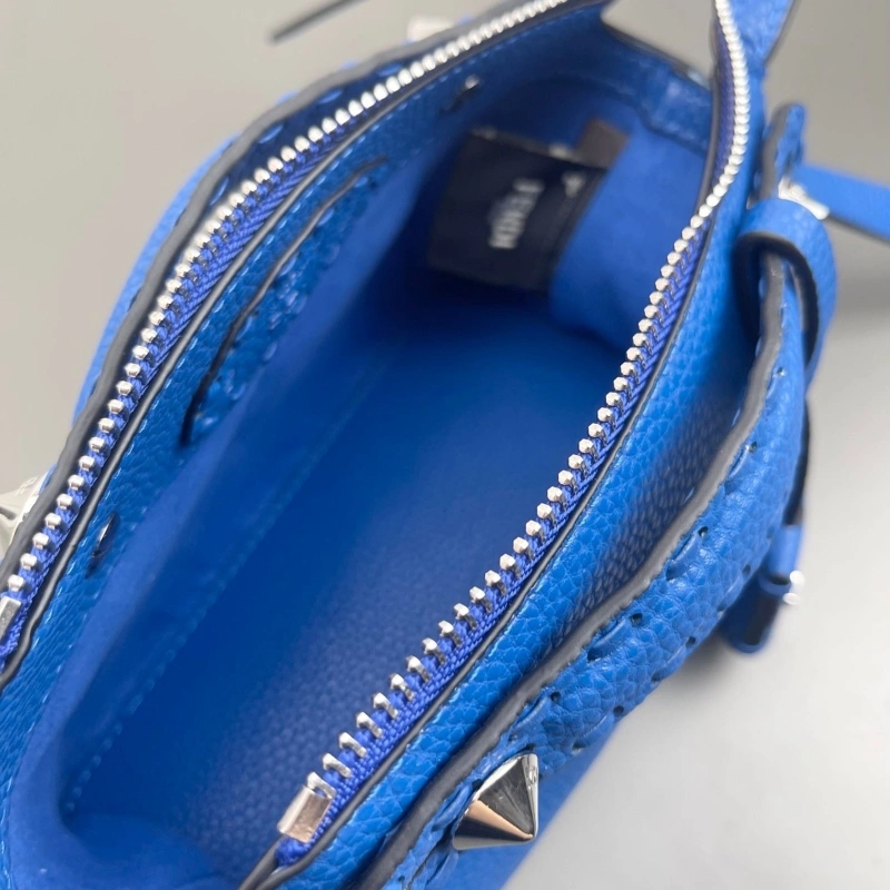 Fendi Top Handle Bags 4220D-0138