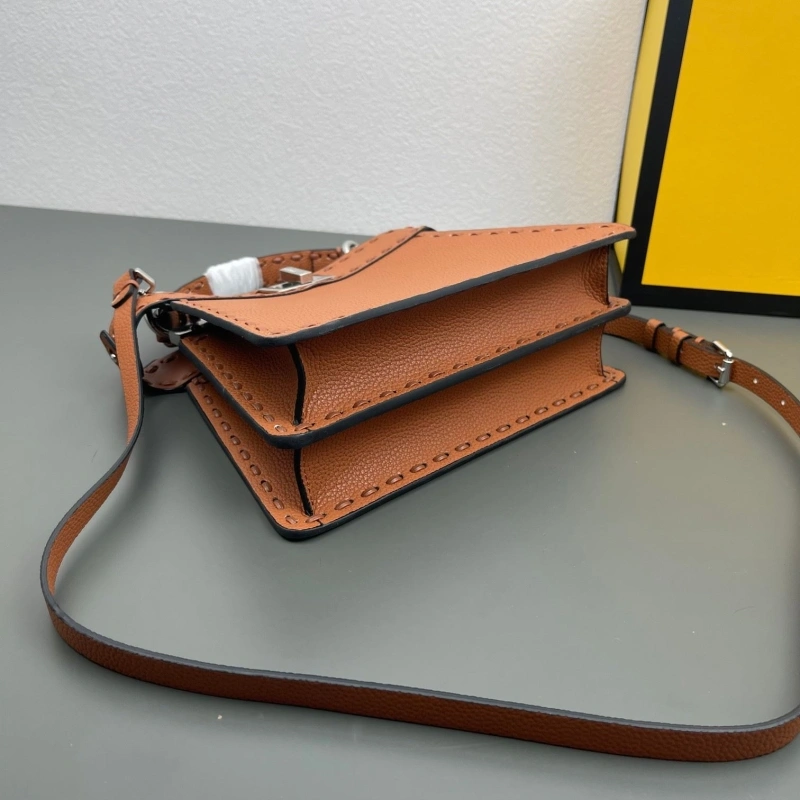 Fendi Top Handle Bags 4220D-0140