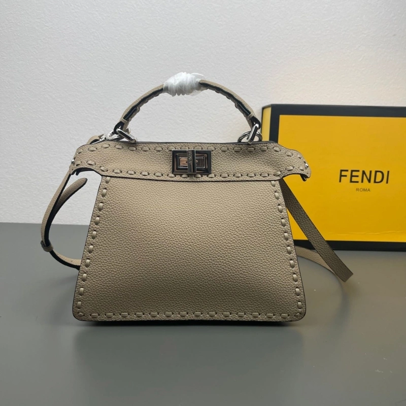 Fendi Top Handle Bags 4220D-0141