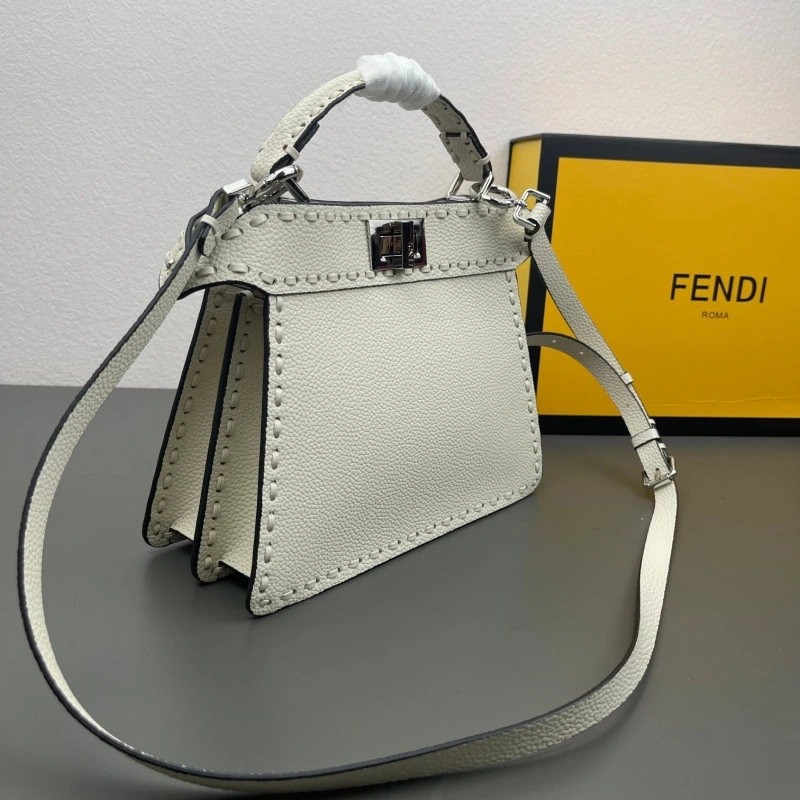 Fendi Top Handle Bags 4220D-0142