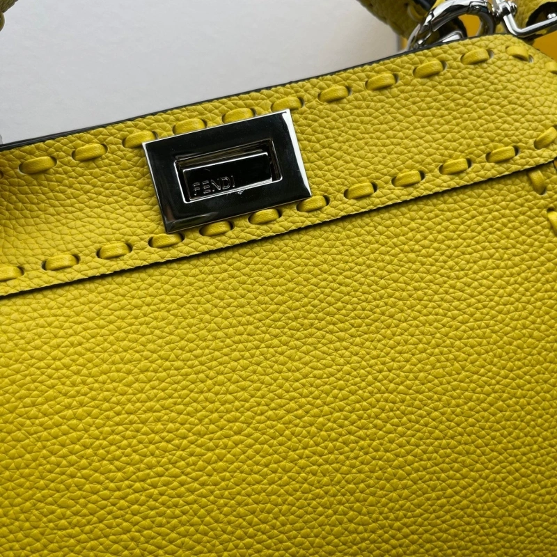 Fendi Top Handle Bags 4220D-0143