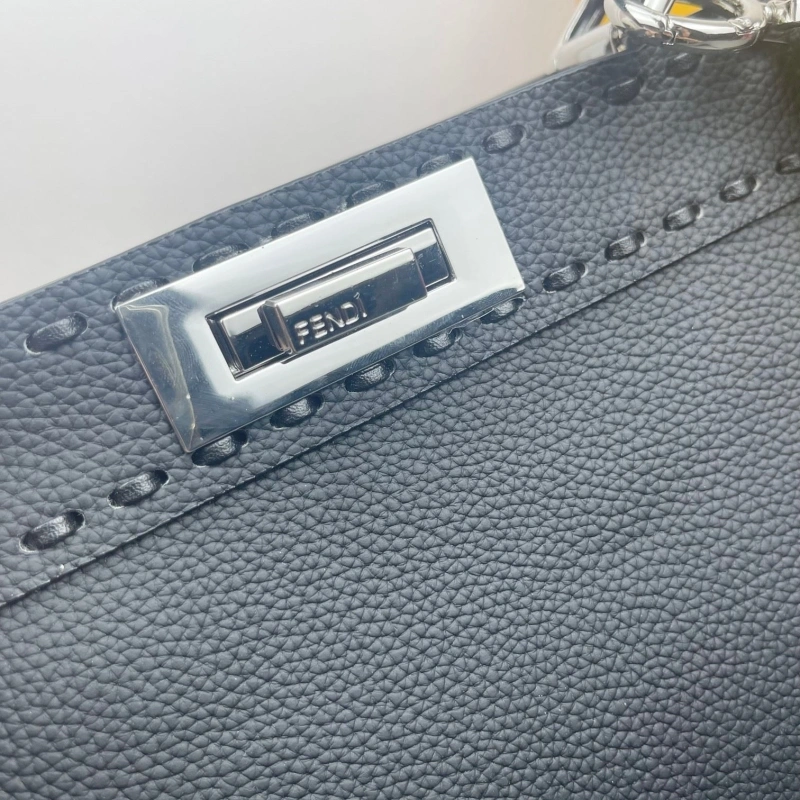 Fendi Top Handle Bags 4220D-0144