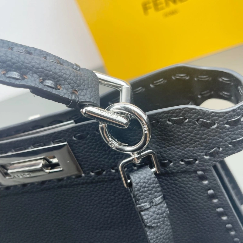 Fendi Top Handle Bags 4220D-0144