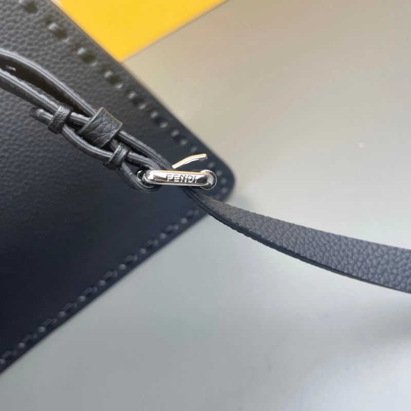 Fendi Top Handle Bags 4220D-0144