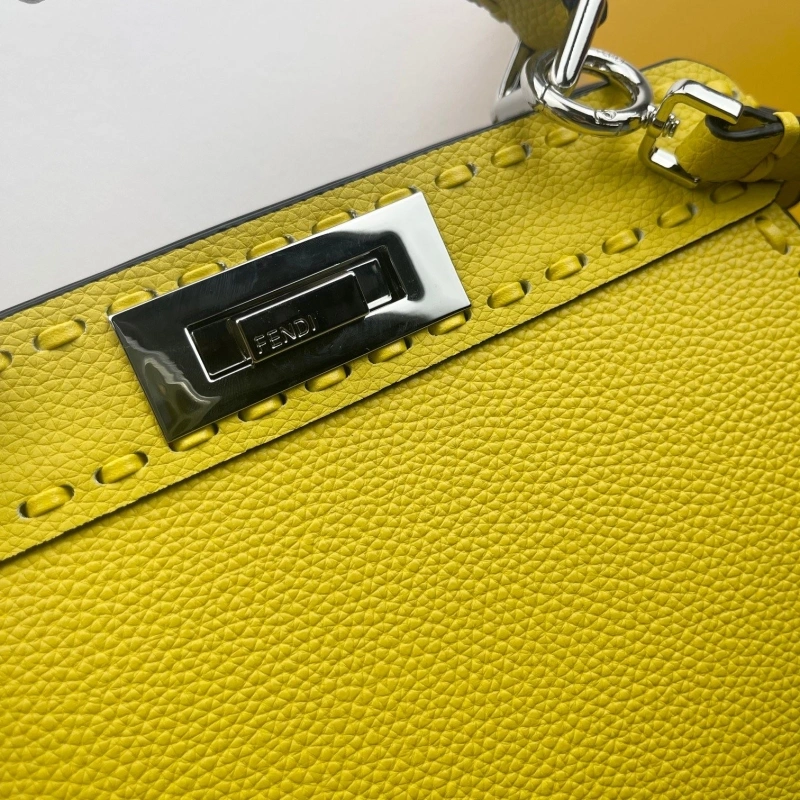 Fendi Top Handle Bags 4220D-0148