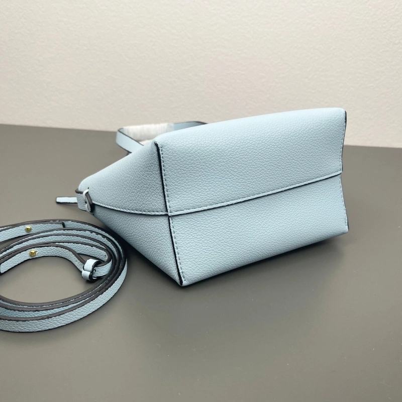 Fendi Shopping Bags 4220D-0150