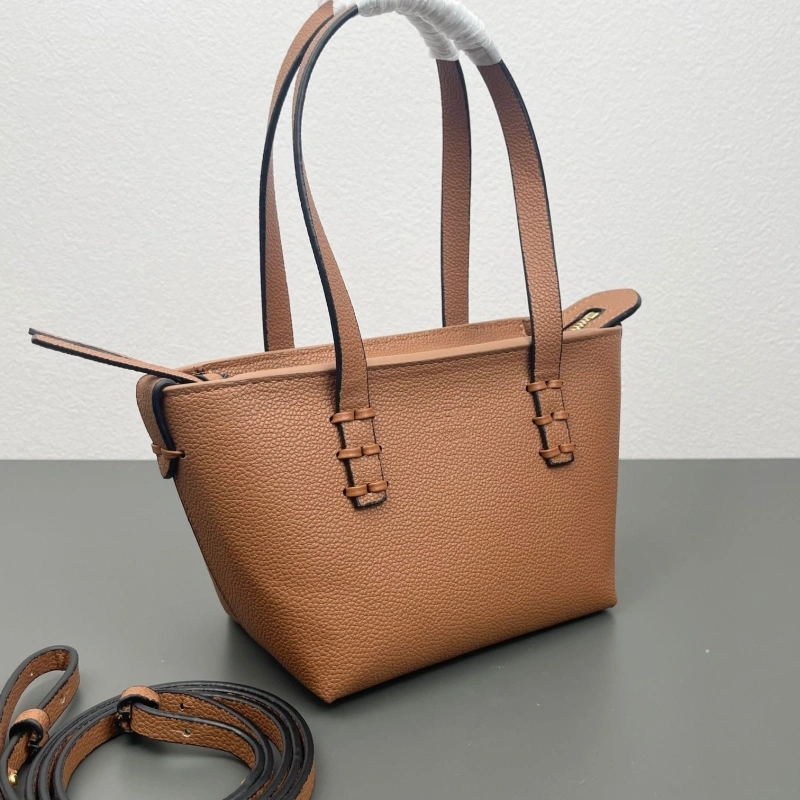 Fendi Shopping Bags 4220D-0151