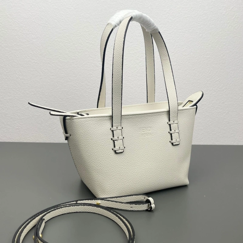 Fendi Shopping Bags 4220D-0152