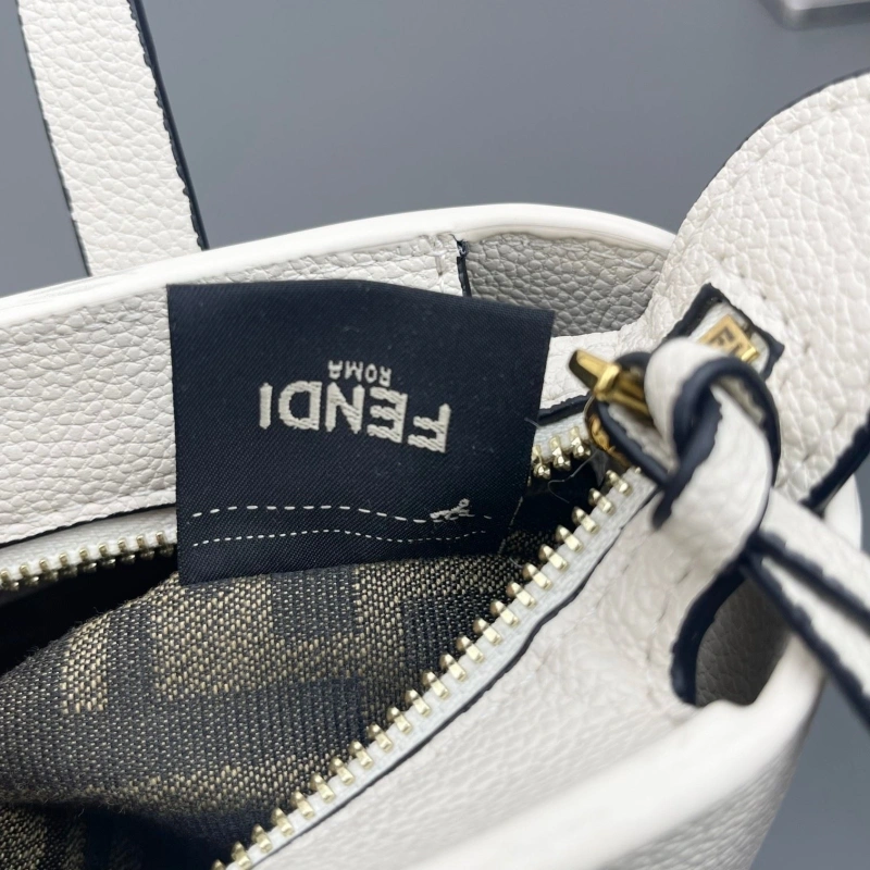 Fendi Shopping Bags 4220D-0152