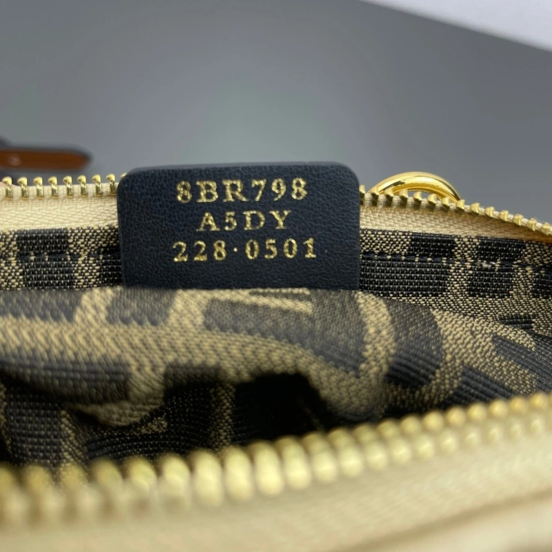 Fendi Top Handle Bags 4220D-0157