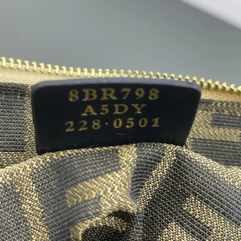 Fendi Top Handle Bags 4220D-0159