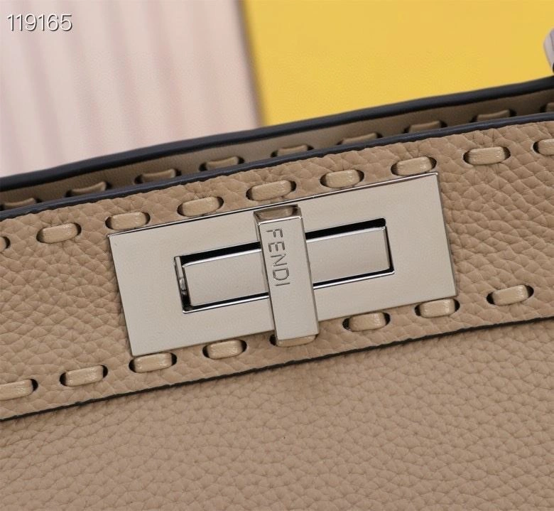 Fendi Top Handle Bags 4220D-0186