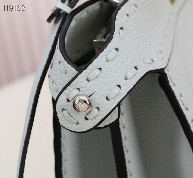 Fendi Top Handle Bags 4220D-0187