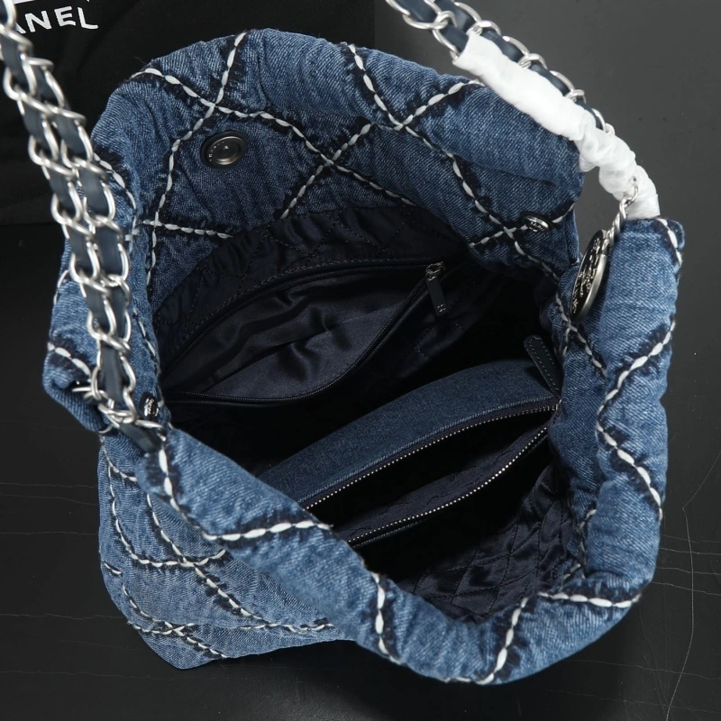 Chanel Gabrielle Bags 4220D-0233