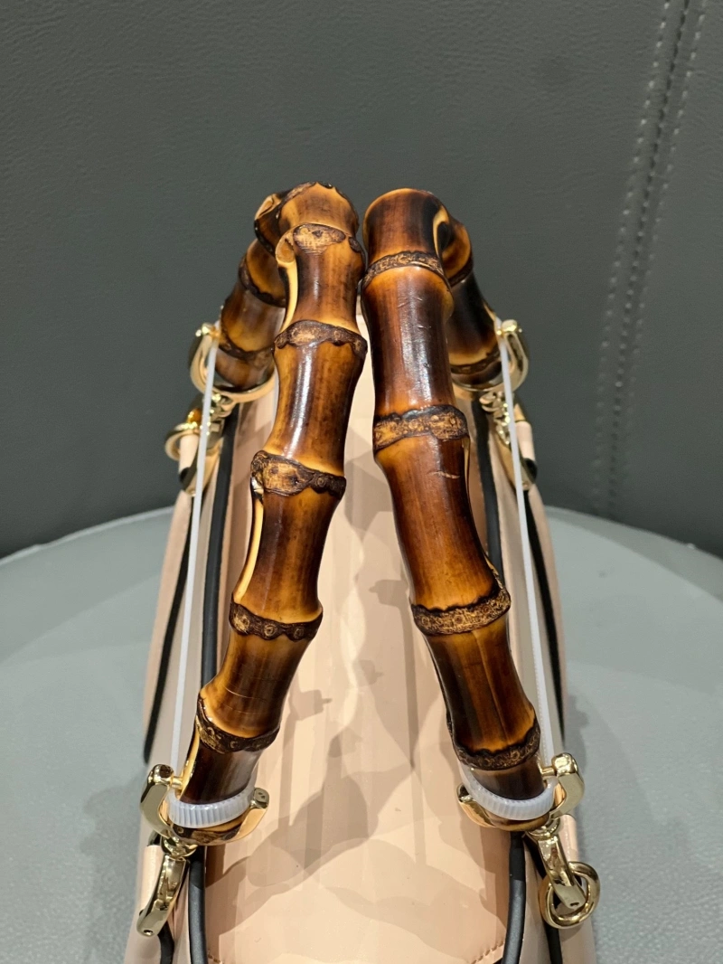 Gucci Shopping Bags 4220D-0329